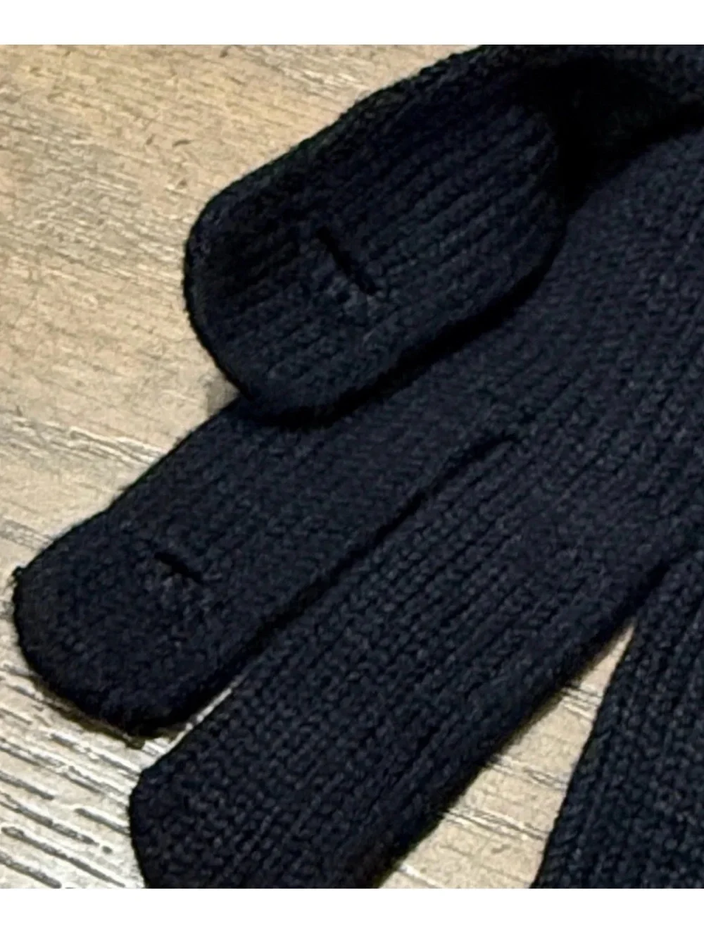 NEW Karl Lagerfeld Black Knit Beanie & Gloves with Crystal 'KARL' Accent SET 🖤